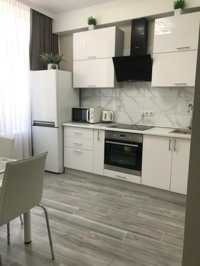 Apartment Kamanina 敖德萨 外观 照片