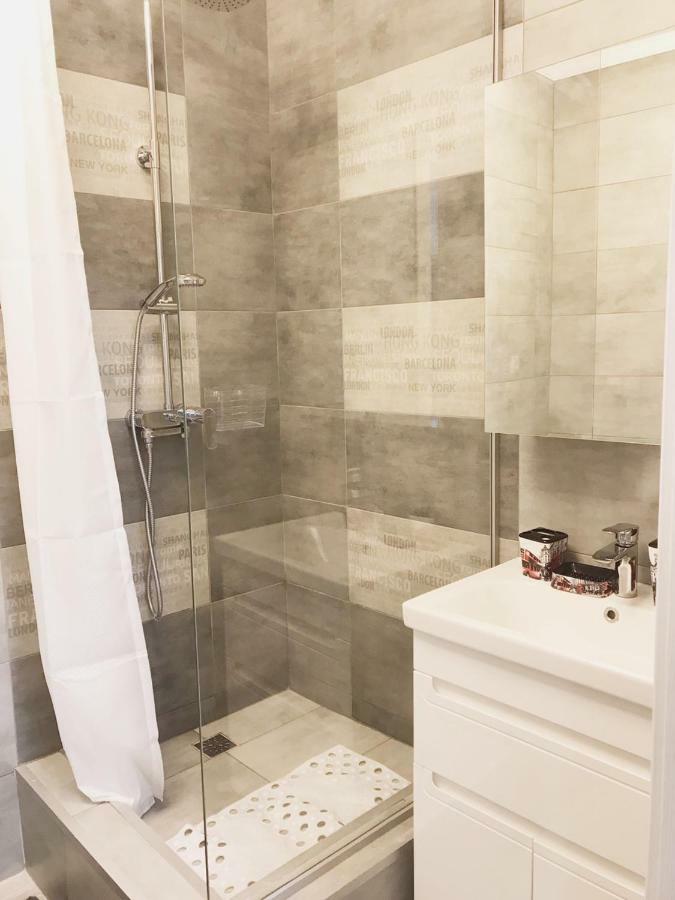 Apartment Kamanina 敖德萨 外观 照片